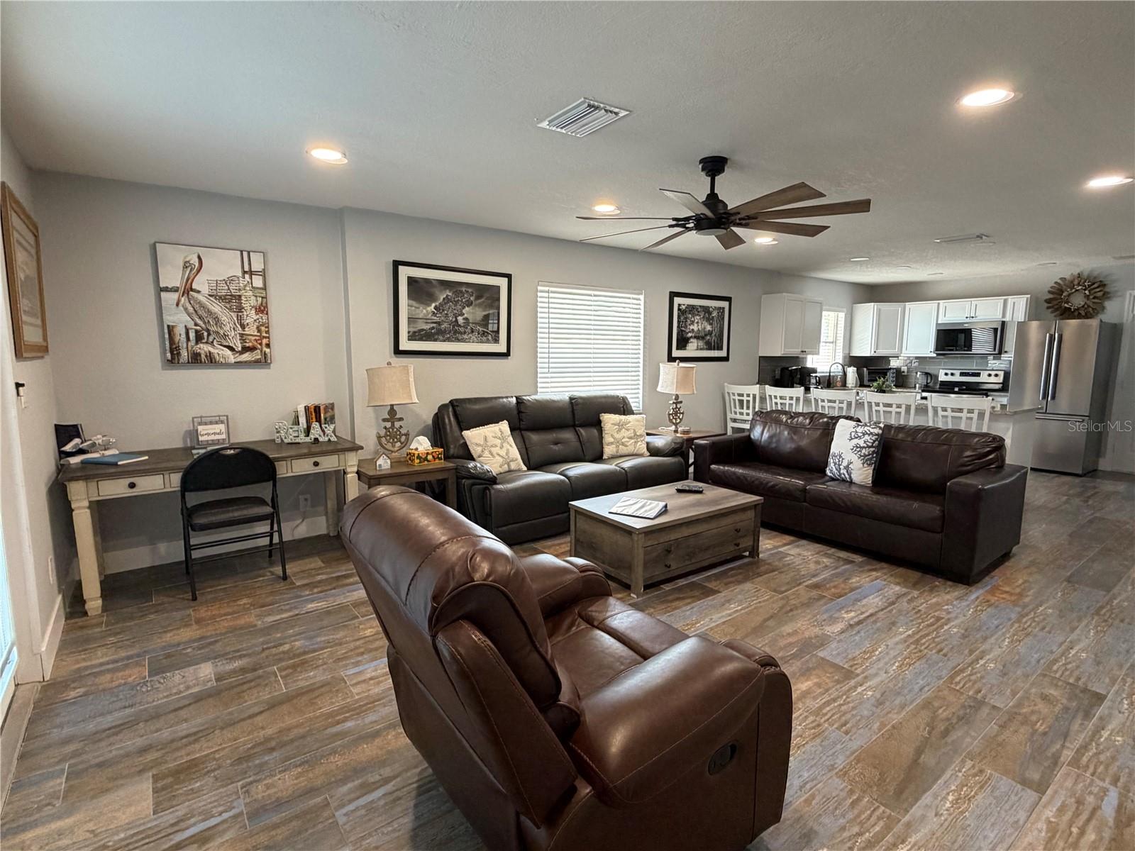 Image 6 of 20 For 5053 Beach Road 9e-w