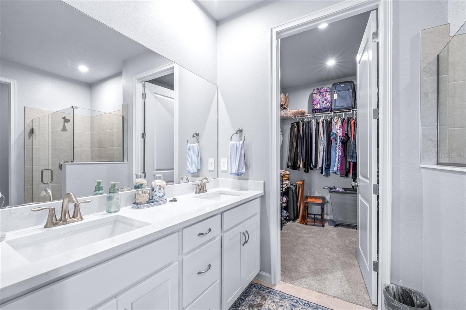 Image 23 of 52 For 6131 Timberdale Avenue