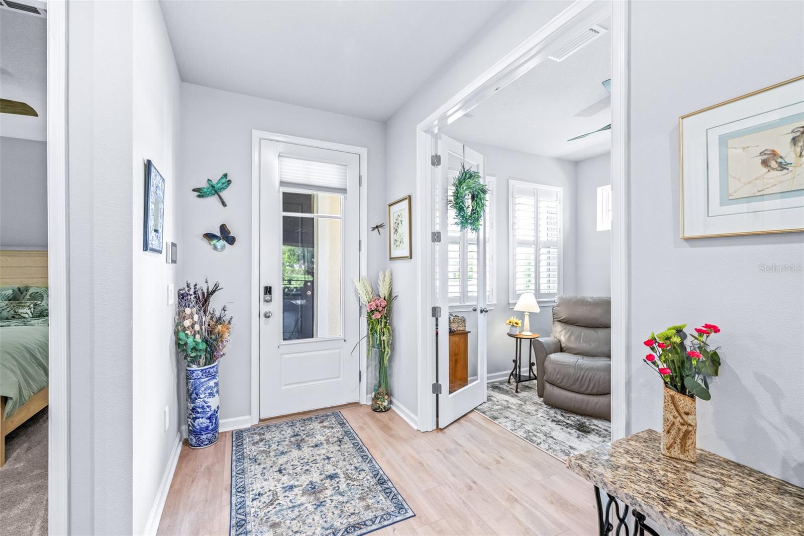 Image 28 of 52 For 6131 Timberdale Avenue