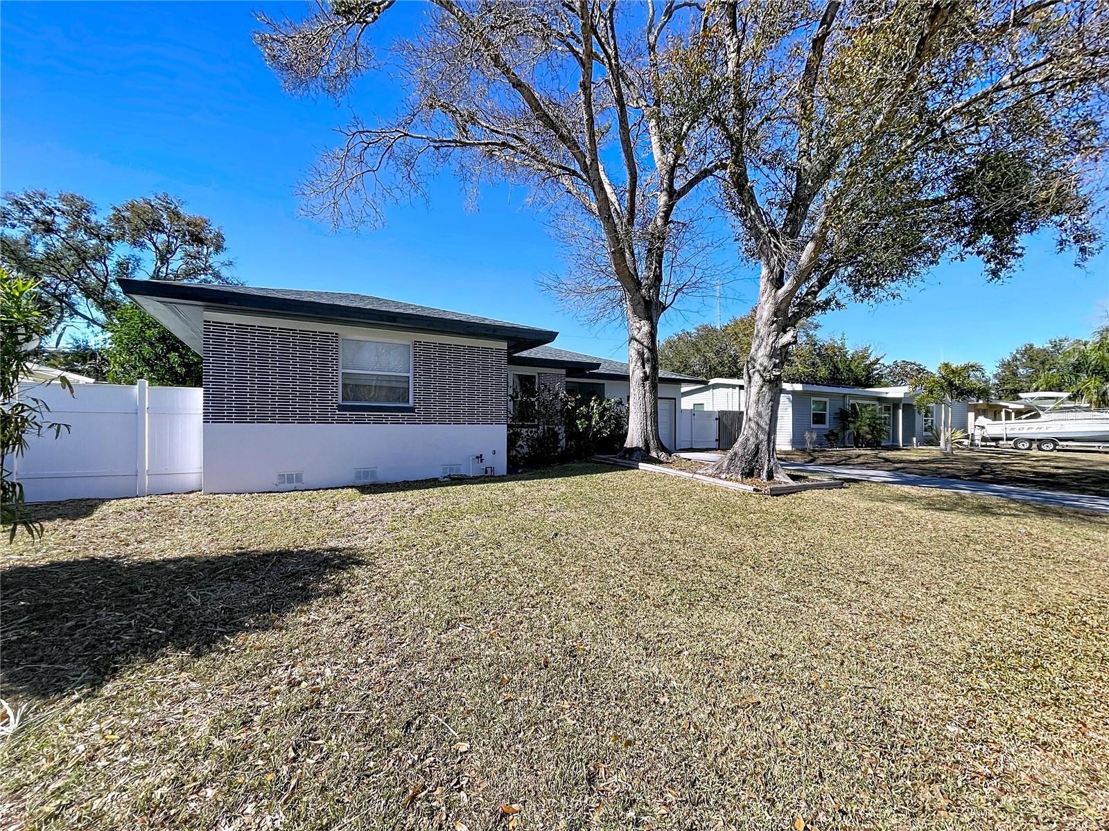 Image 2 of 33 For 1468 Prescott Avenue