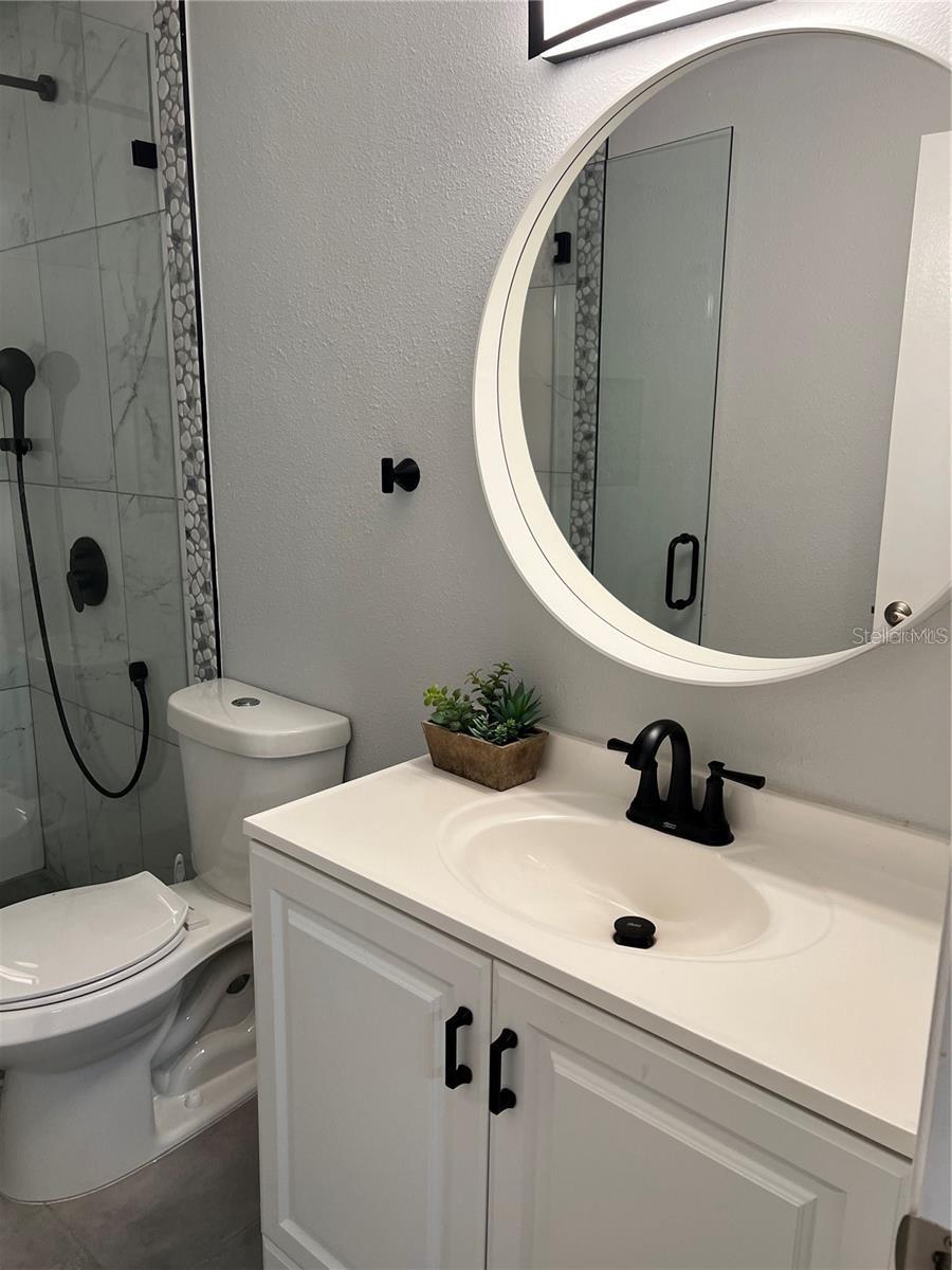 Image 13 of 18 For 8643 Mallard Reserve Drive 202