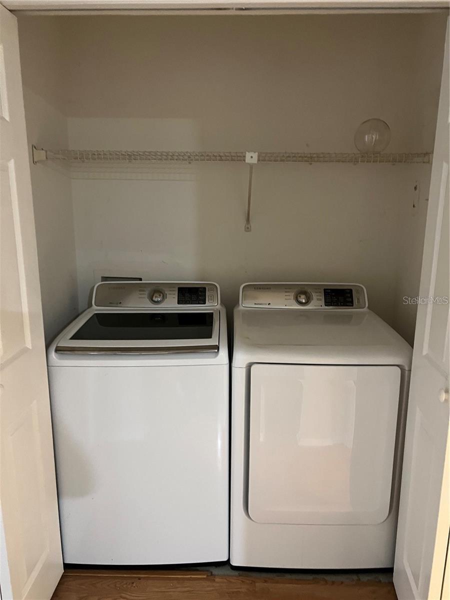 Image 15 of 18 For 8643 Mallard Reserve Drive 202