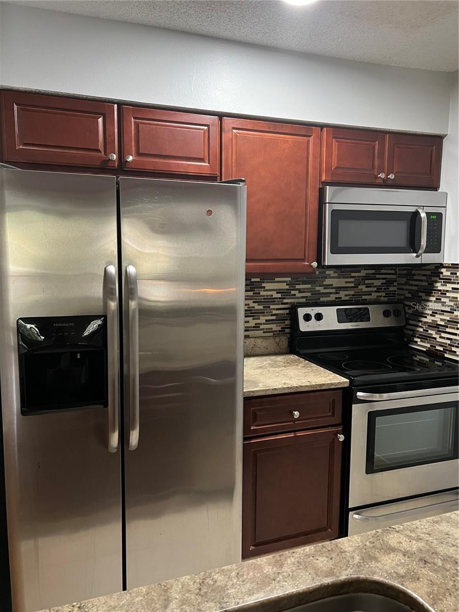 Image 2 of 18 For 8643 Mallard Reserve Drive 202