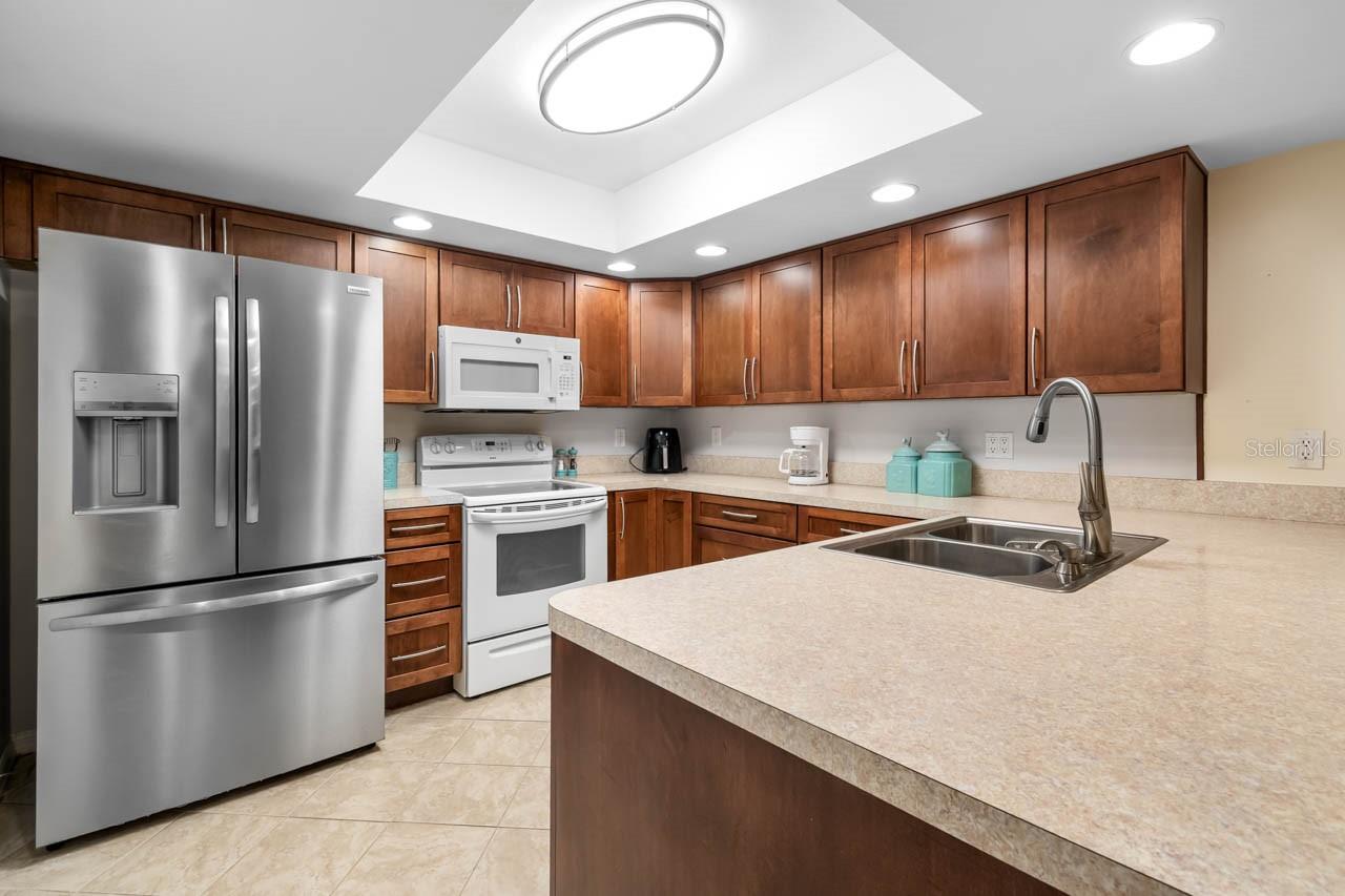 Image 18 of 46 For 2034 Hawkhurst Circle 178