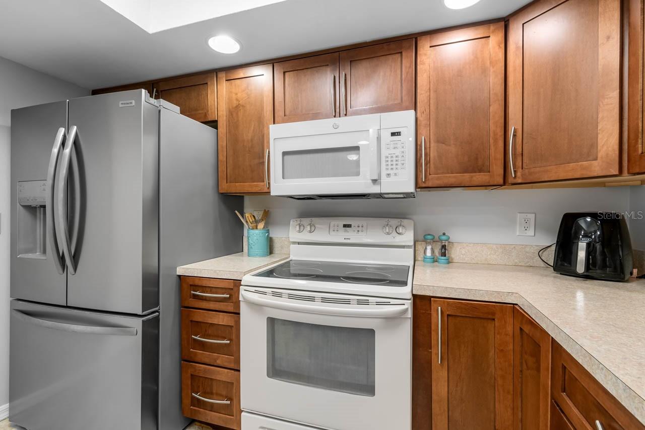 Image 21 of 46 For 2034 Hawkhurst Circle 178