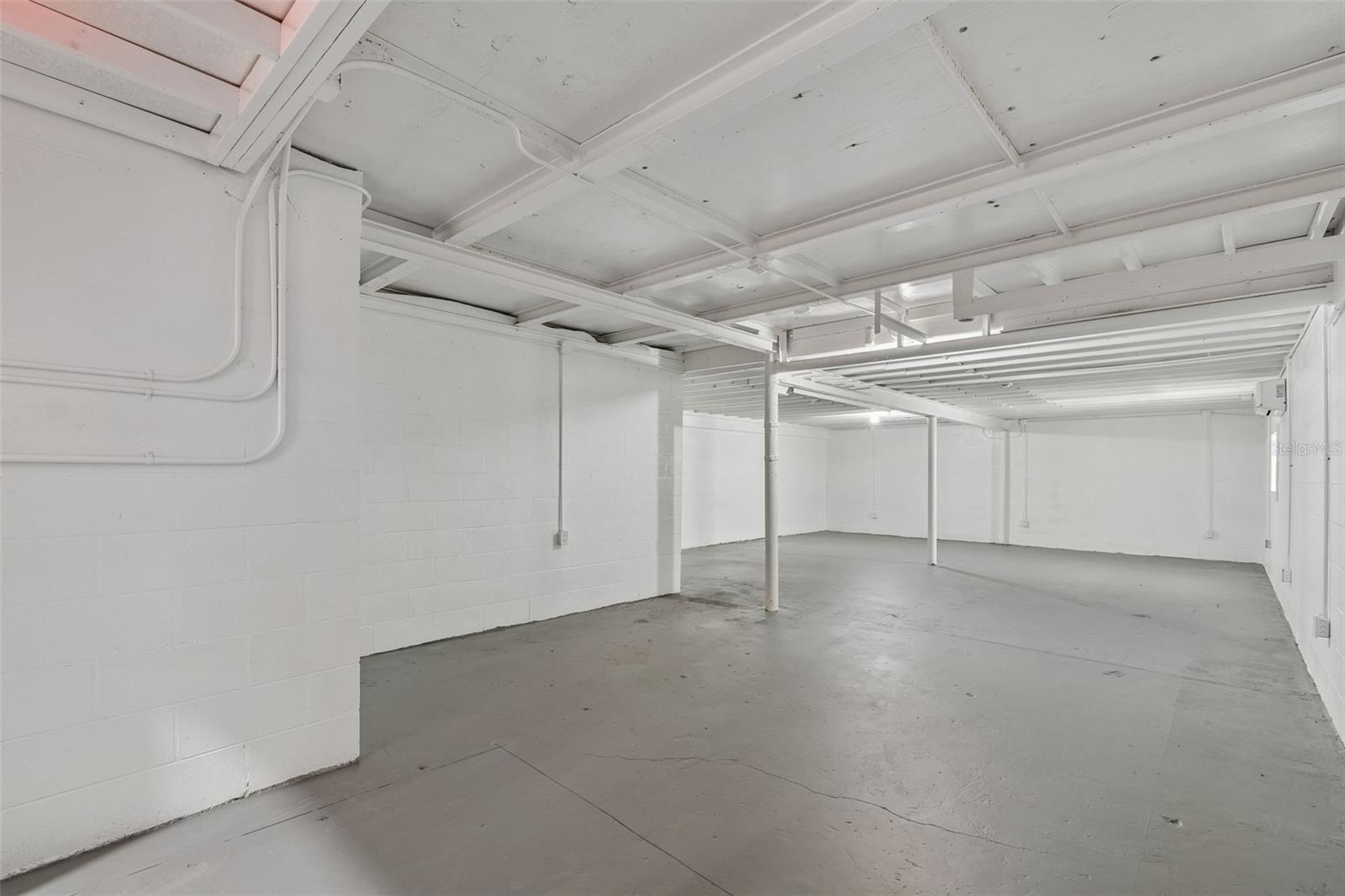 Image 18 of 44 For 6536 Lincoln Way N