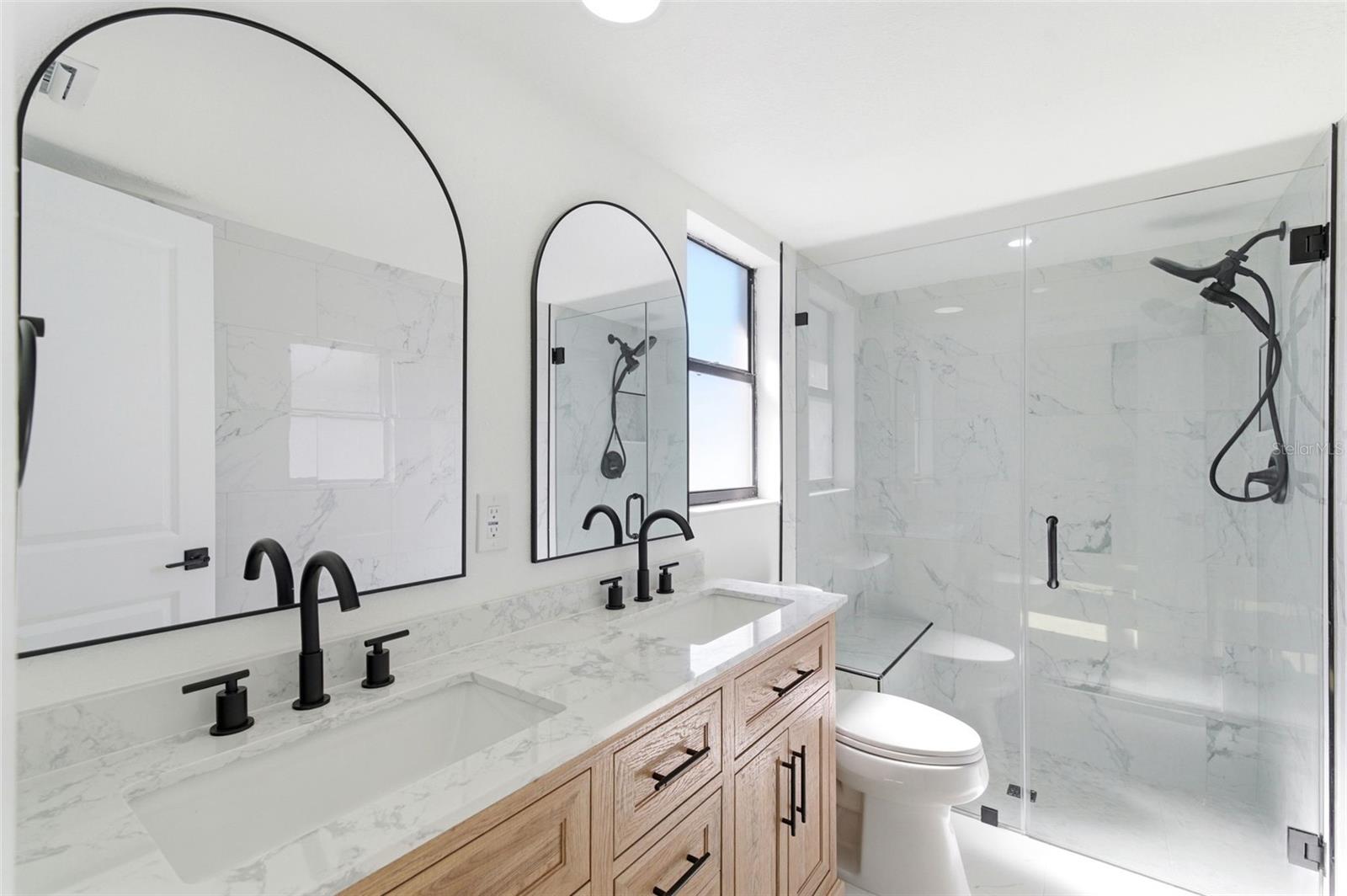 Image 20 of 74 For 11180 113th Avenue