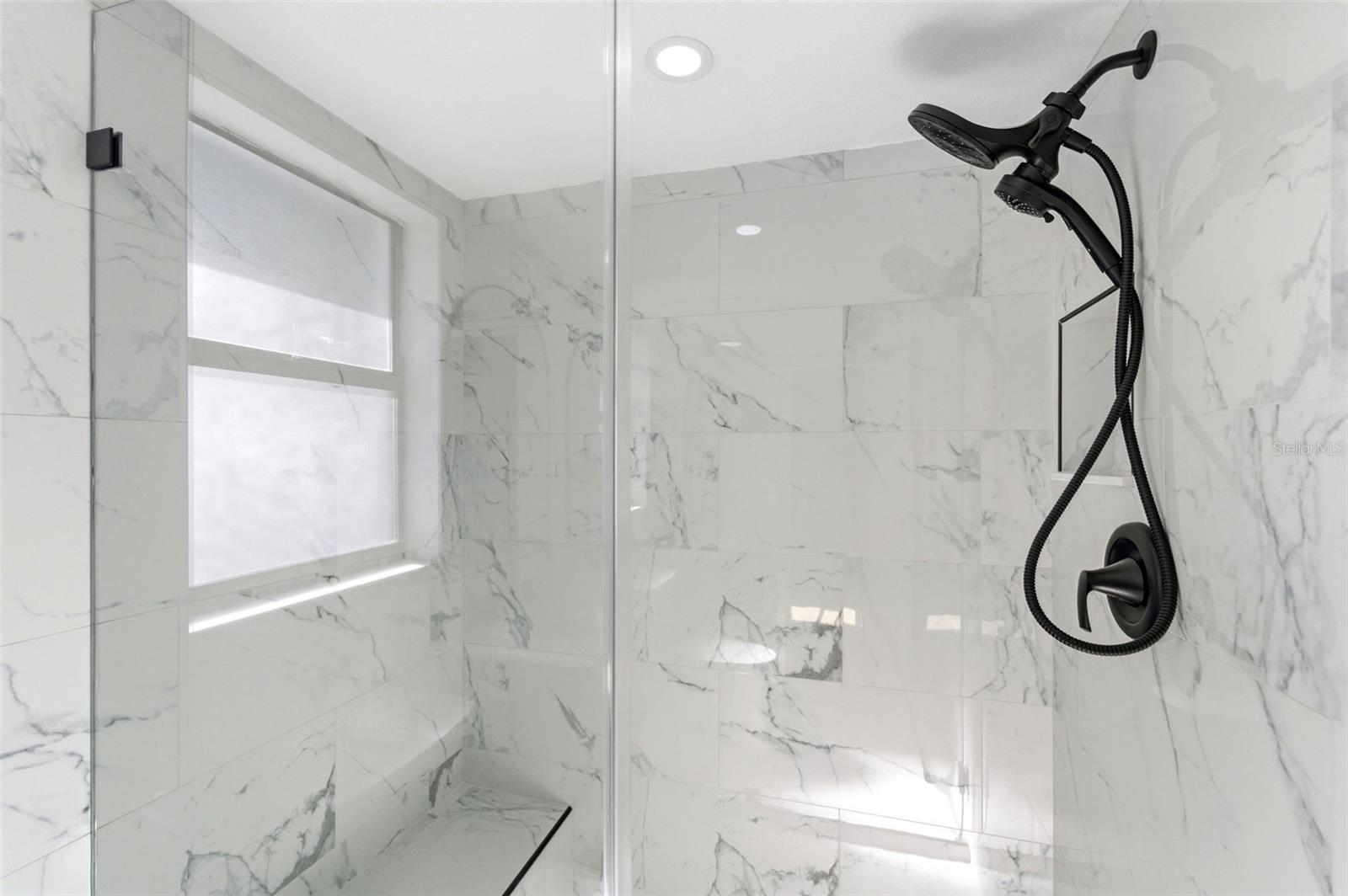 Image 22 of 74 For 11180 113th Avenue