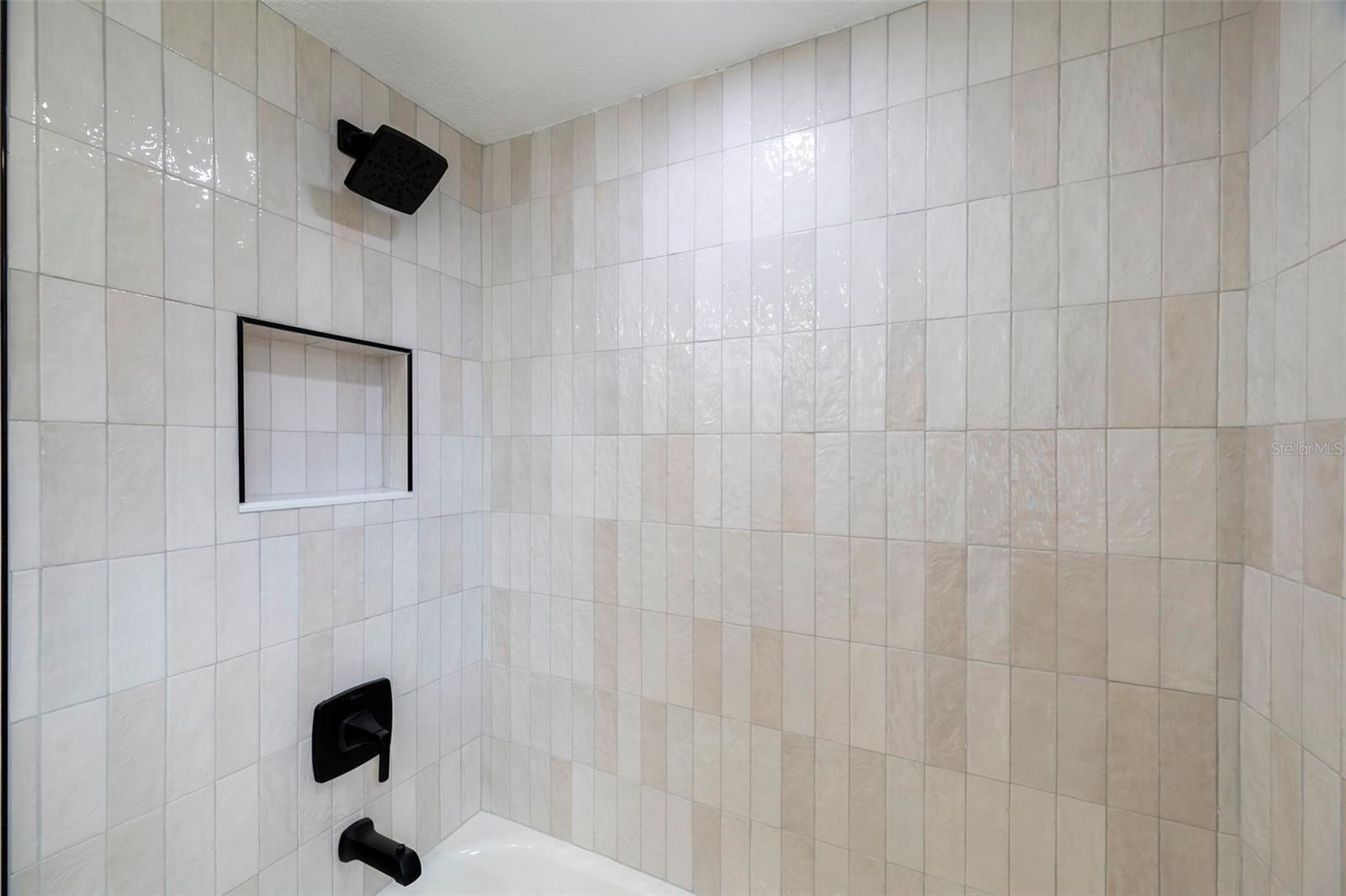 Image 36 of 74 For 11180 113th Avenue