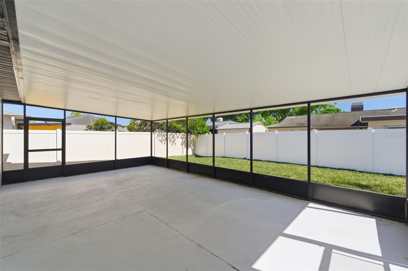 Image 55 of 74 For 11180 113th Avenue