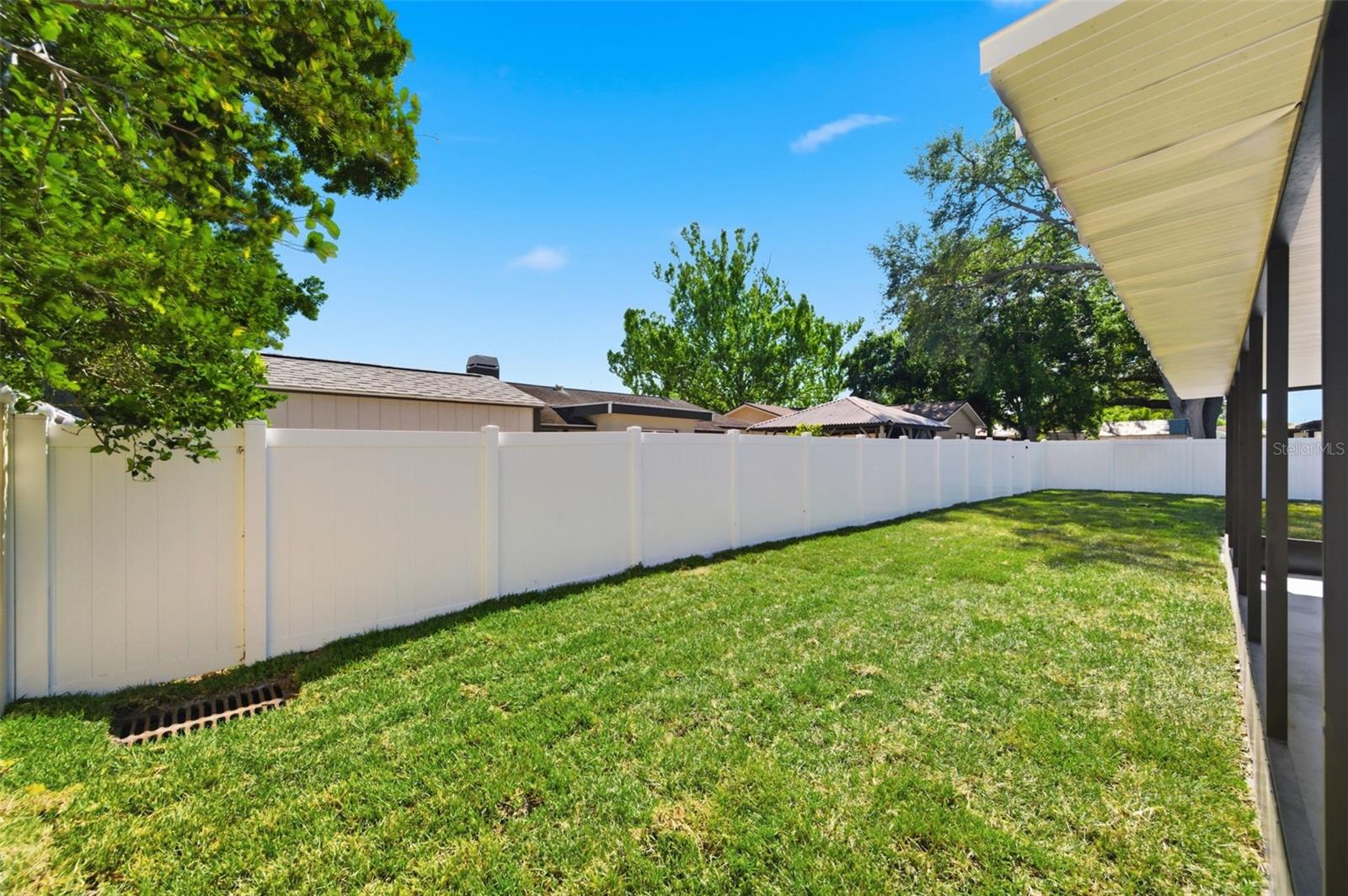 Image 57 of 74 For 11180 113th Avenue