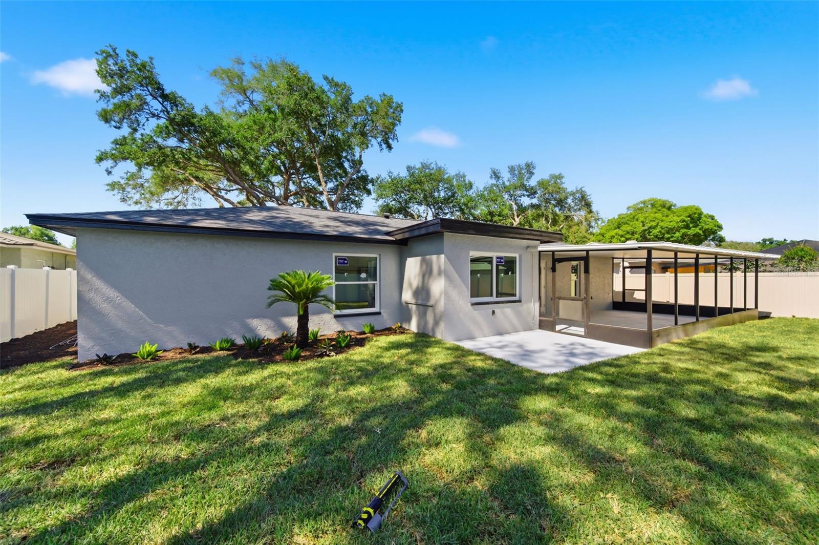 Image 60 of 74 For 11180 113th Avenue