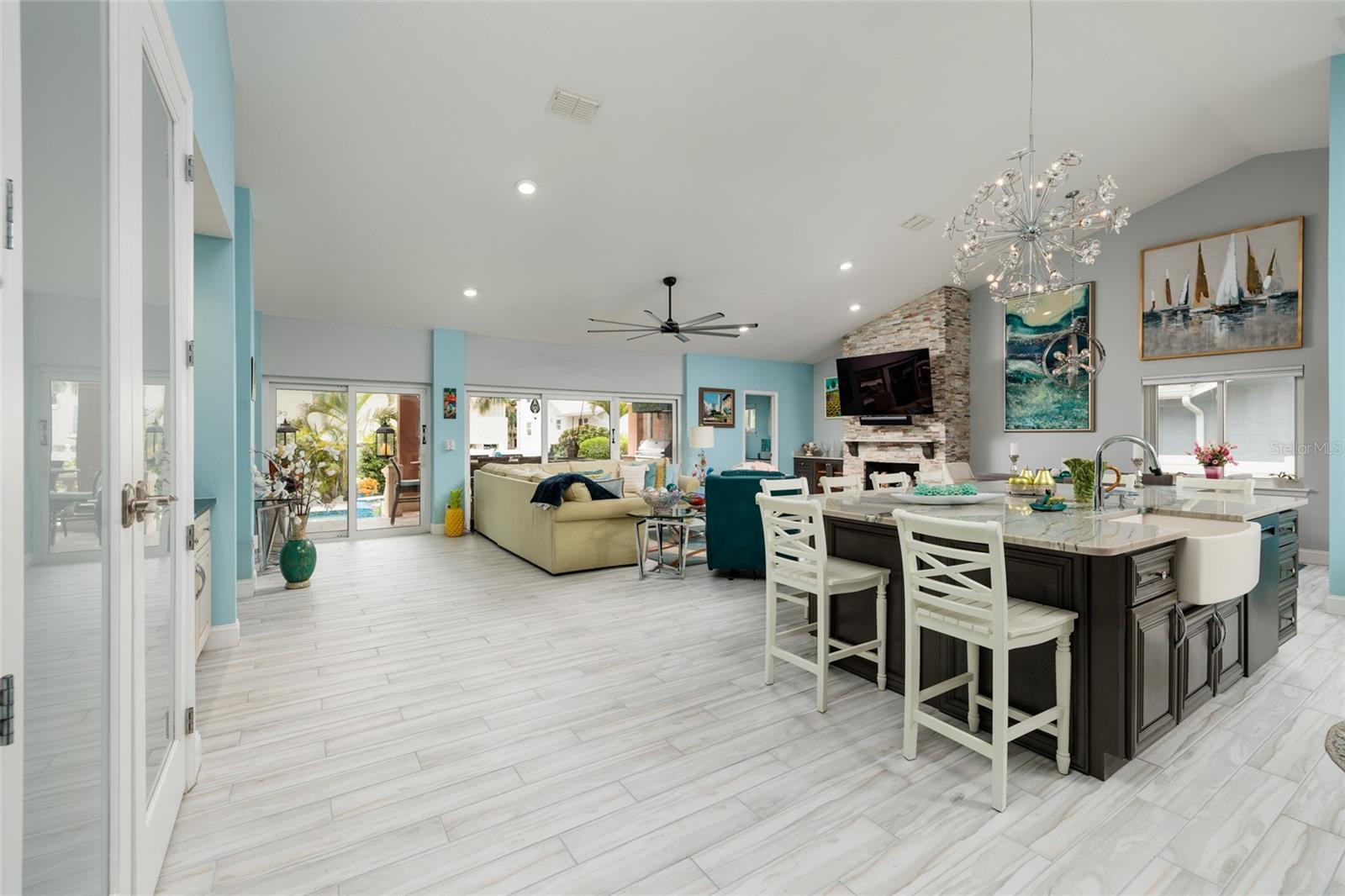 Image 4 of 60 For 742 Monte Cristo Boulevard