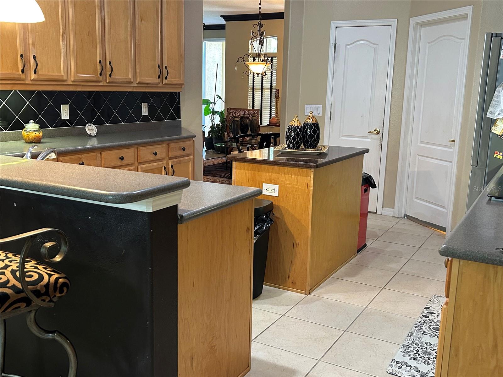 Image 8 of 24 For 26612 Shoregrass Drive