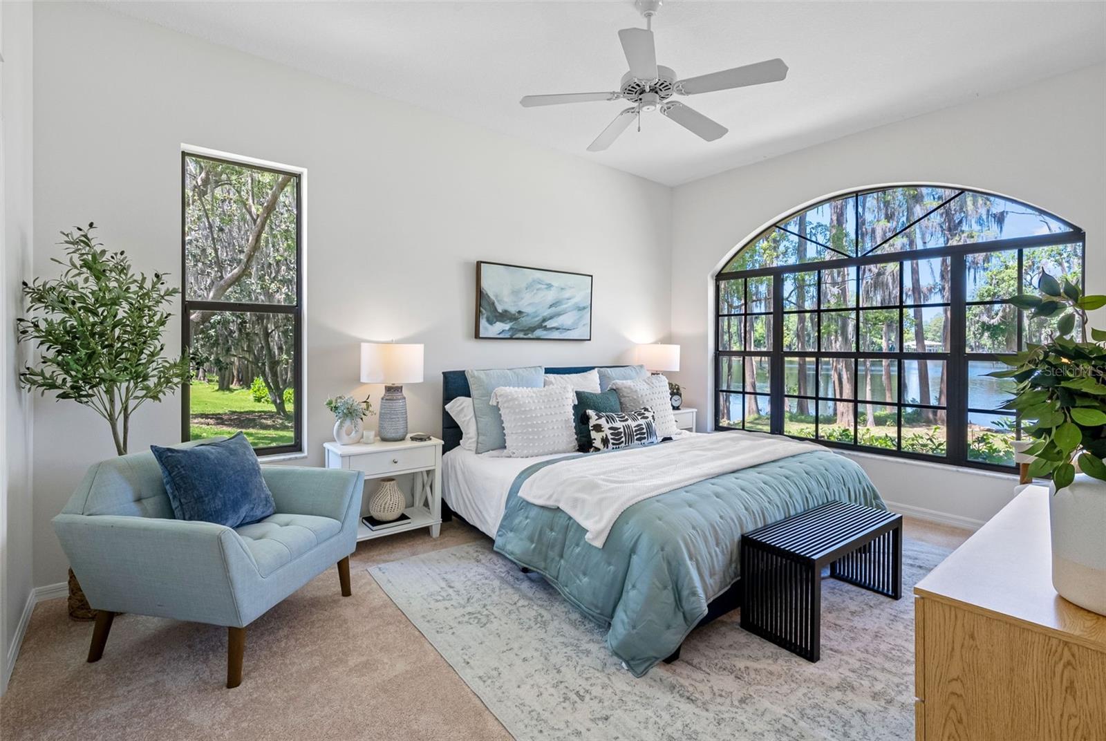 Image 37 of 67 For 304 Lake Kell Court