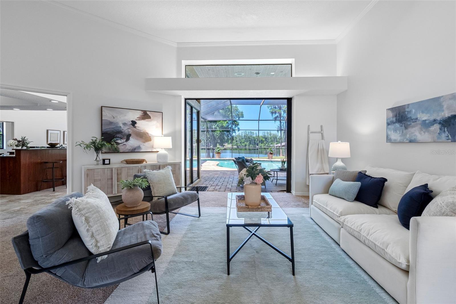 Image 9 of 67 For 304 Lake Kell Court