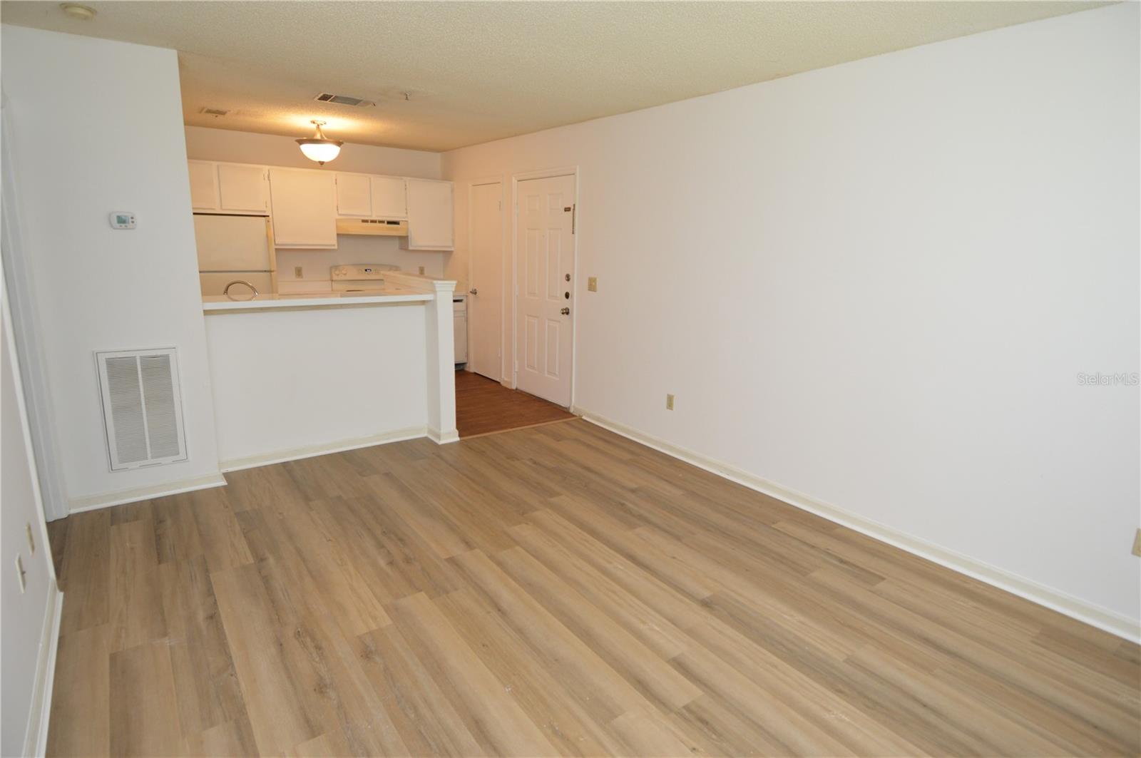 Image 13 of 84 For 11901 4th Street N 11105