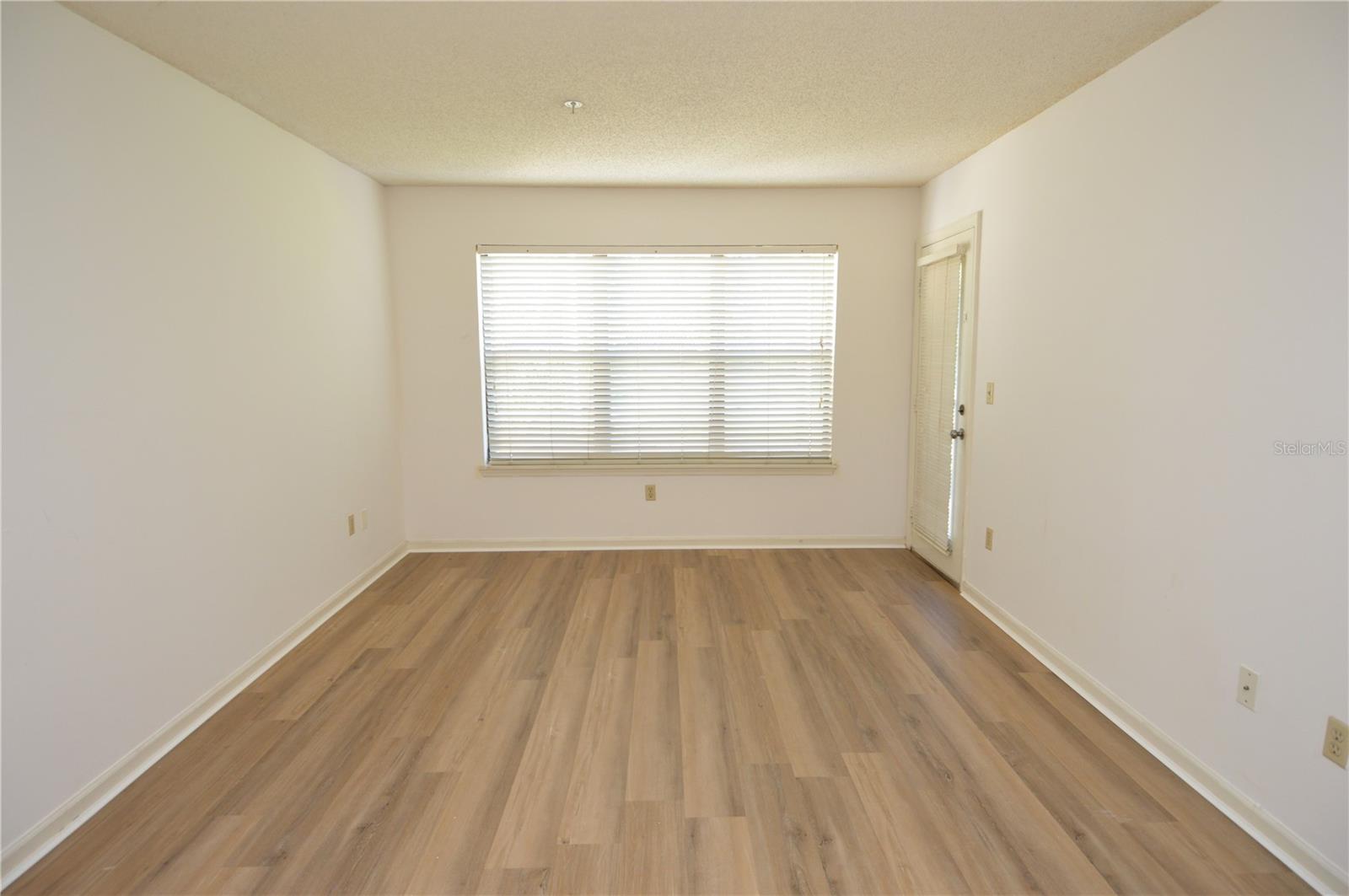 Image 18 of 84 For 11901 4th Street N 11105