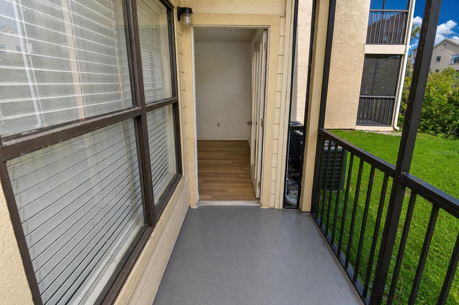 Image 46 of 84 For 11901 4th Street N 11105