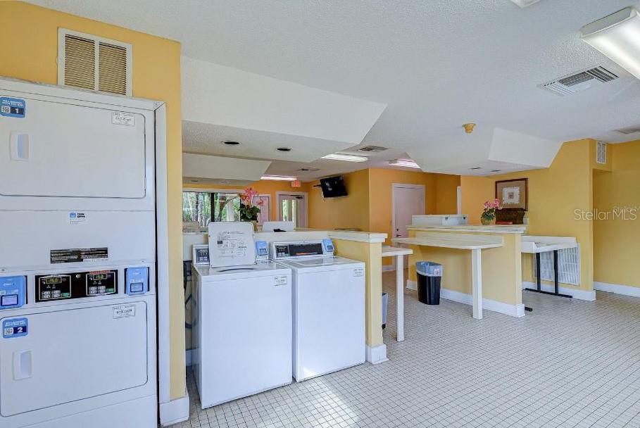 Image 70 of 84 For 11901 4th Street N 11105