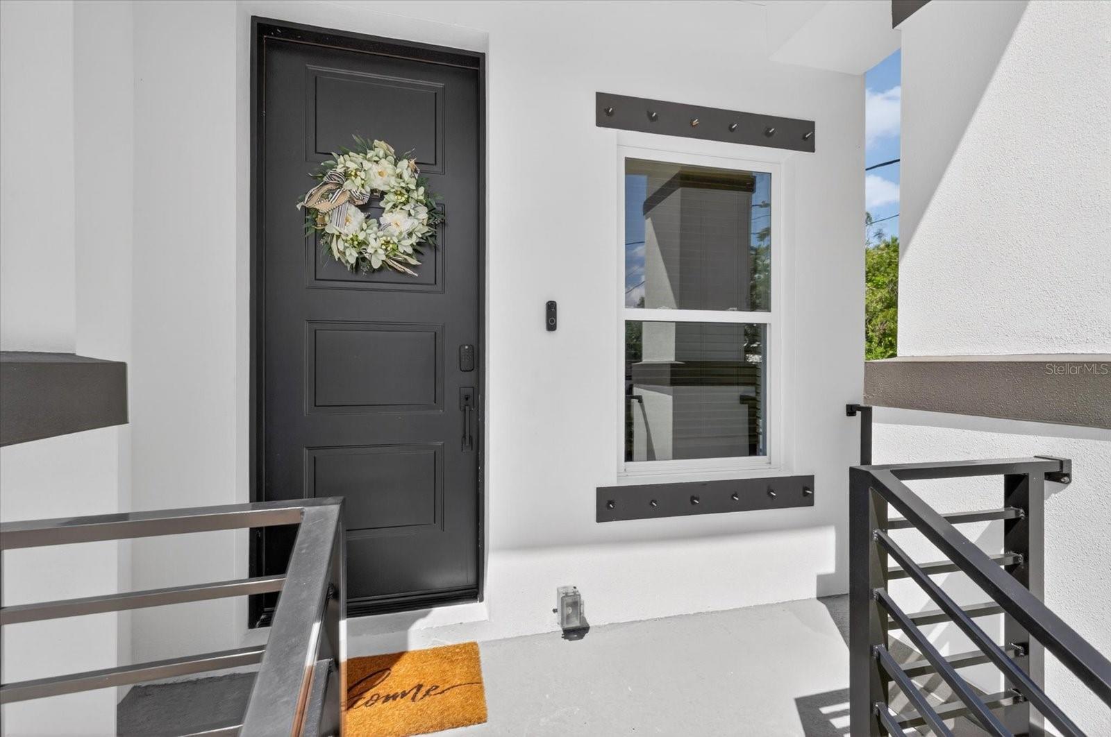 Listing photo id 1 for 7301 Elliott Street