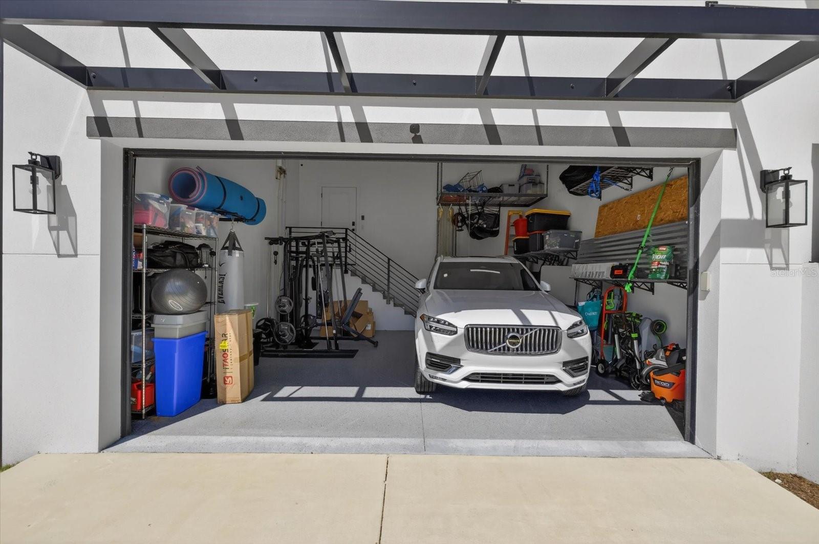 Listing photo id 43 for 7301 Elliott Street