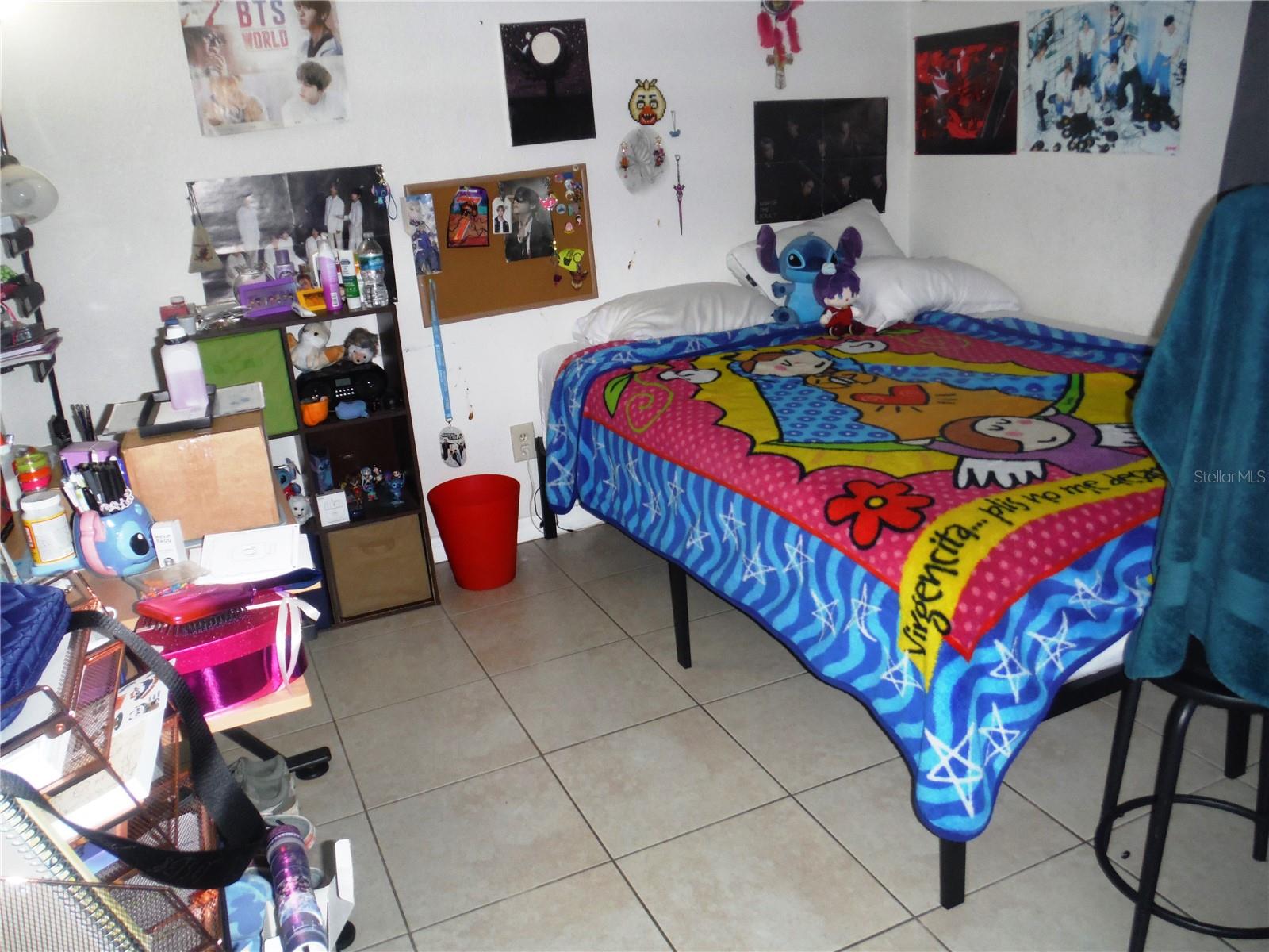 Image 12 of 27 For 118 Lake Avenue Se