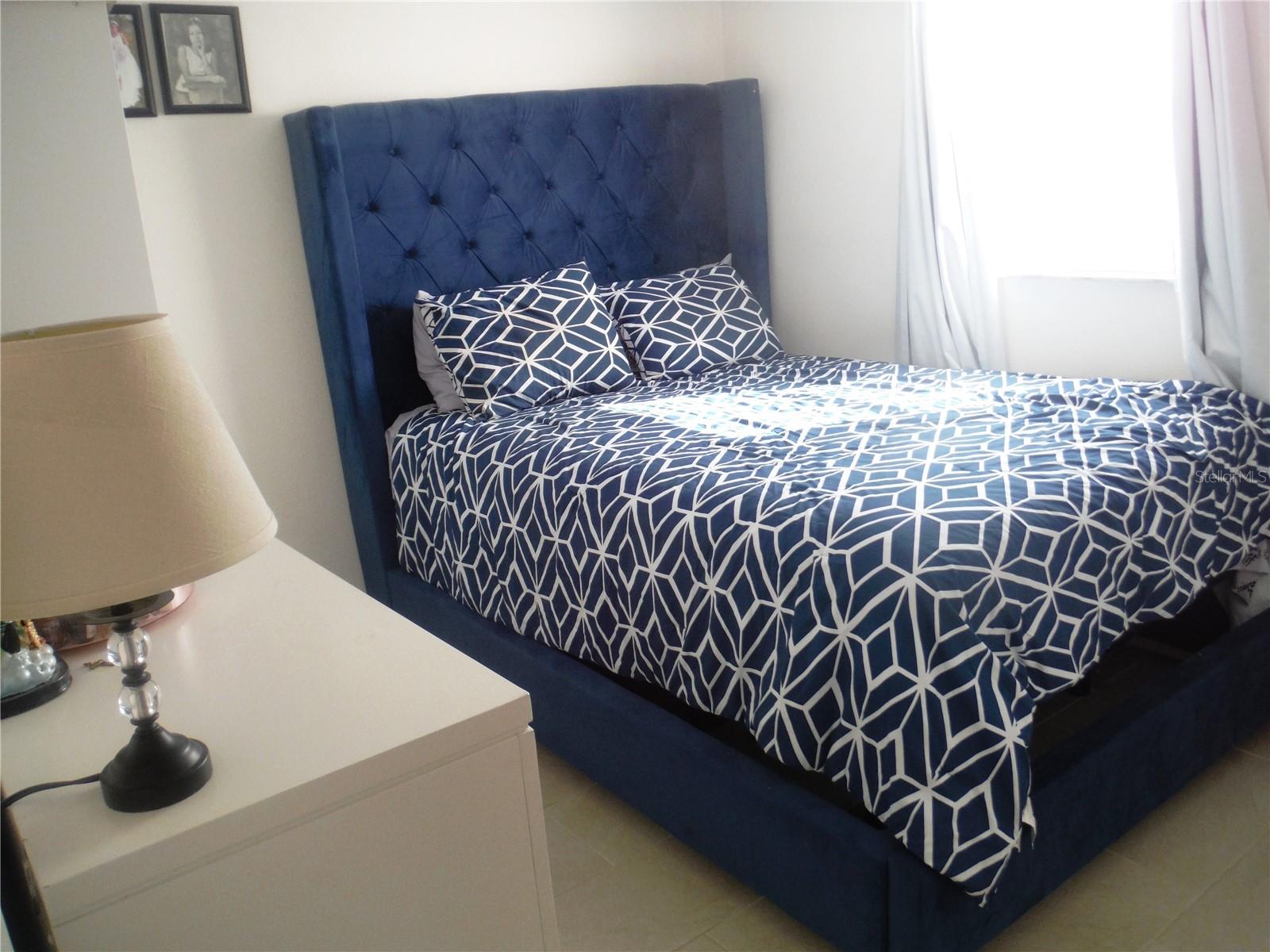 Image 24 of 27 For 118 Lake Avenue Se