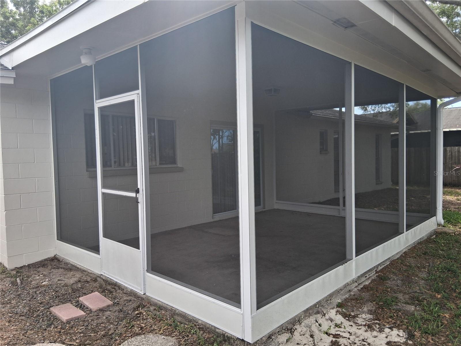 Image 16 of 23 For 11856 69th Way