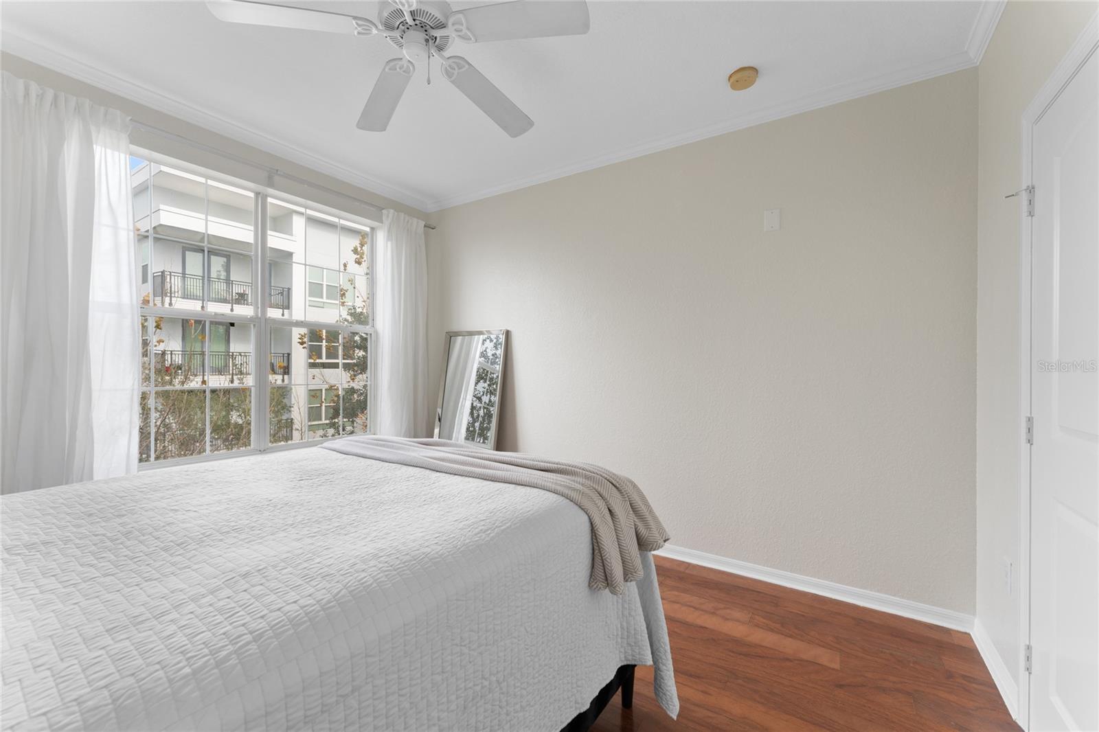 Image 13 of 25 For 4221 Spruce Street 1311