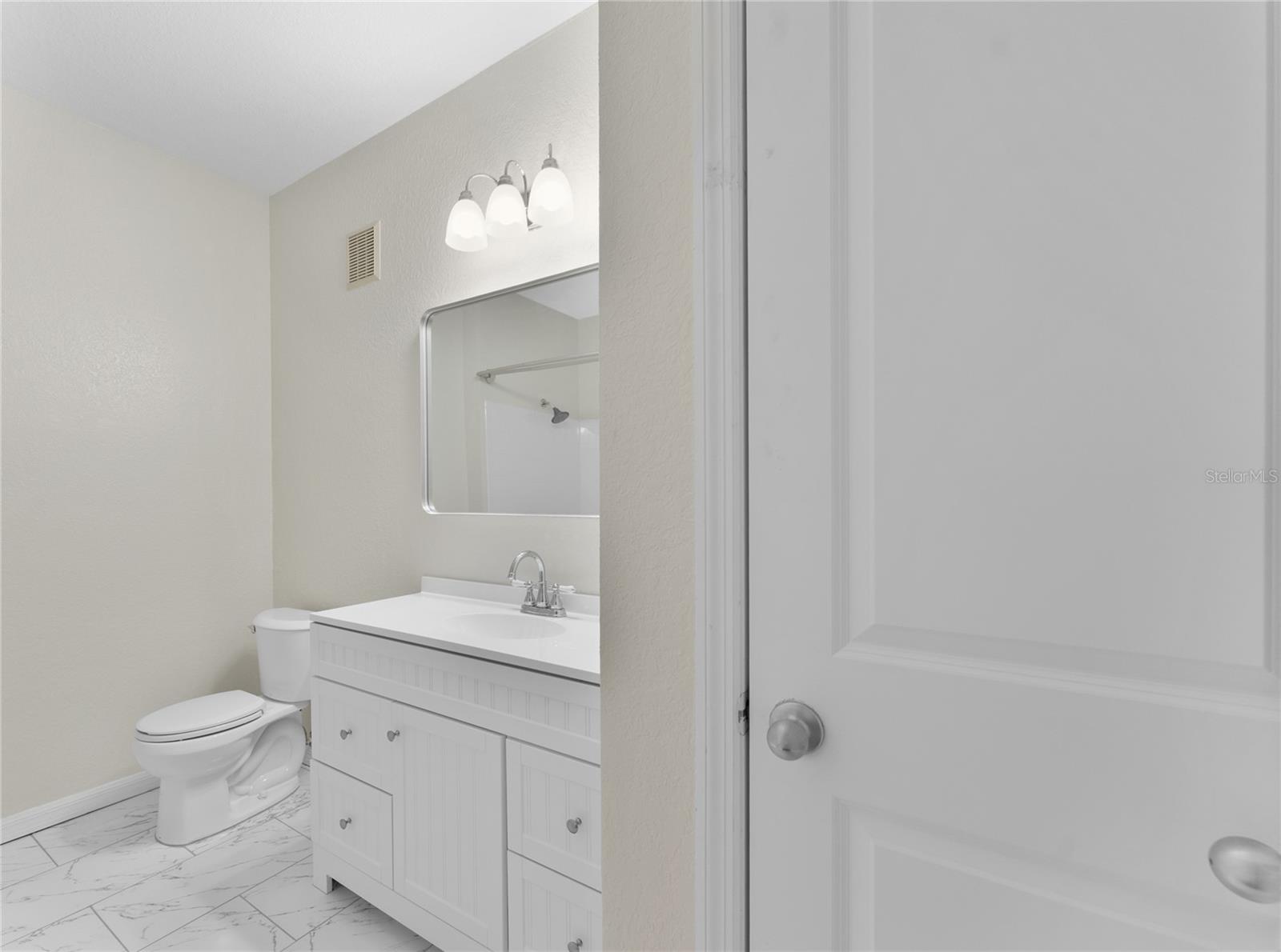 Image 16 of 25 For 4221 Spruce Street 1311