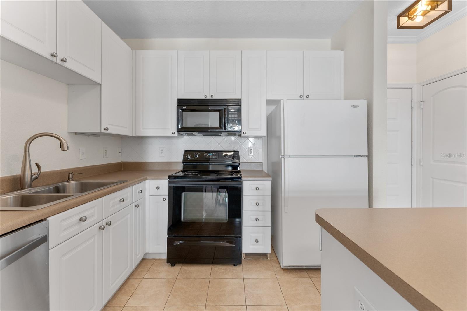 Image 6 of 25 For 4221 Spruce Street 1311