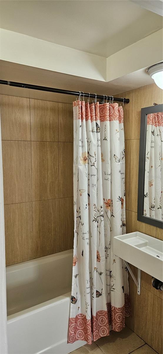 Image 7 of 7 For 2417 3rd Avenue N