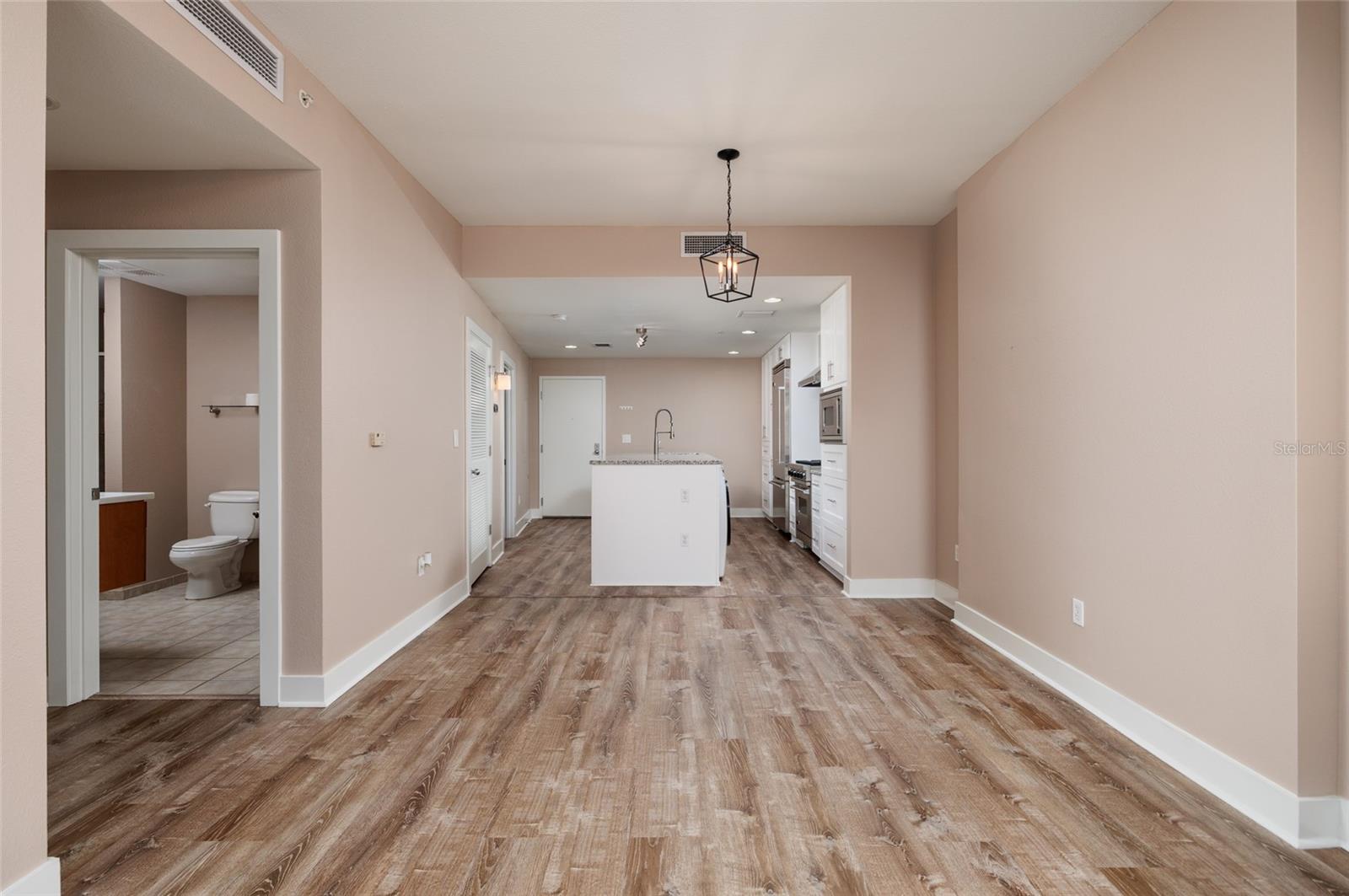 Image 11 of 35 For 1208 Kennedy Boulevard 416