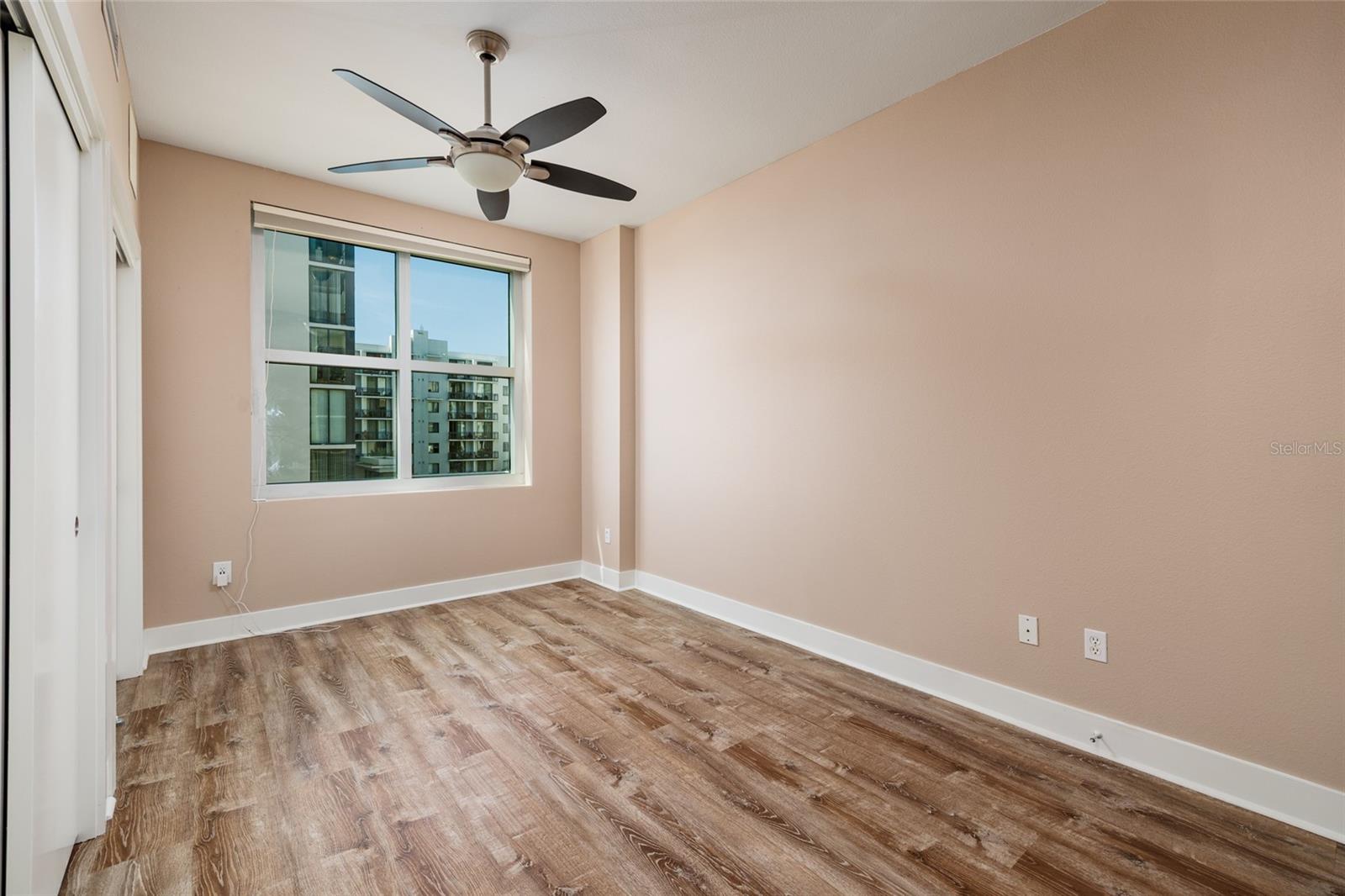 Image 13 of 35 For 1208 Kennedy Boulevard 416