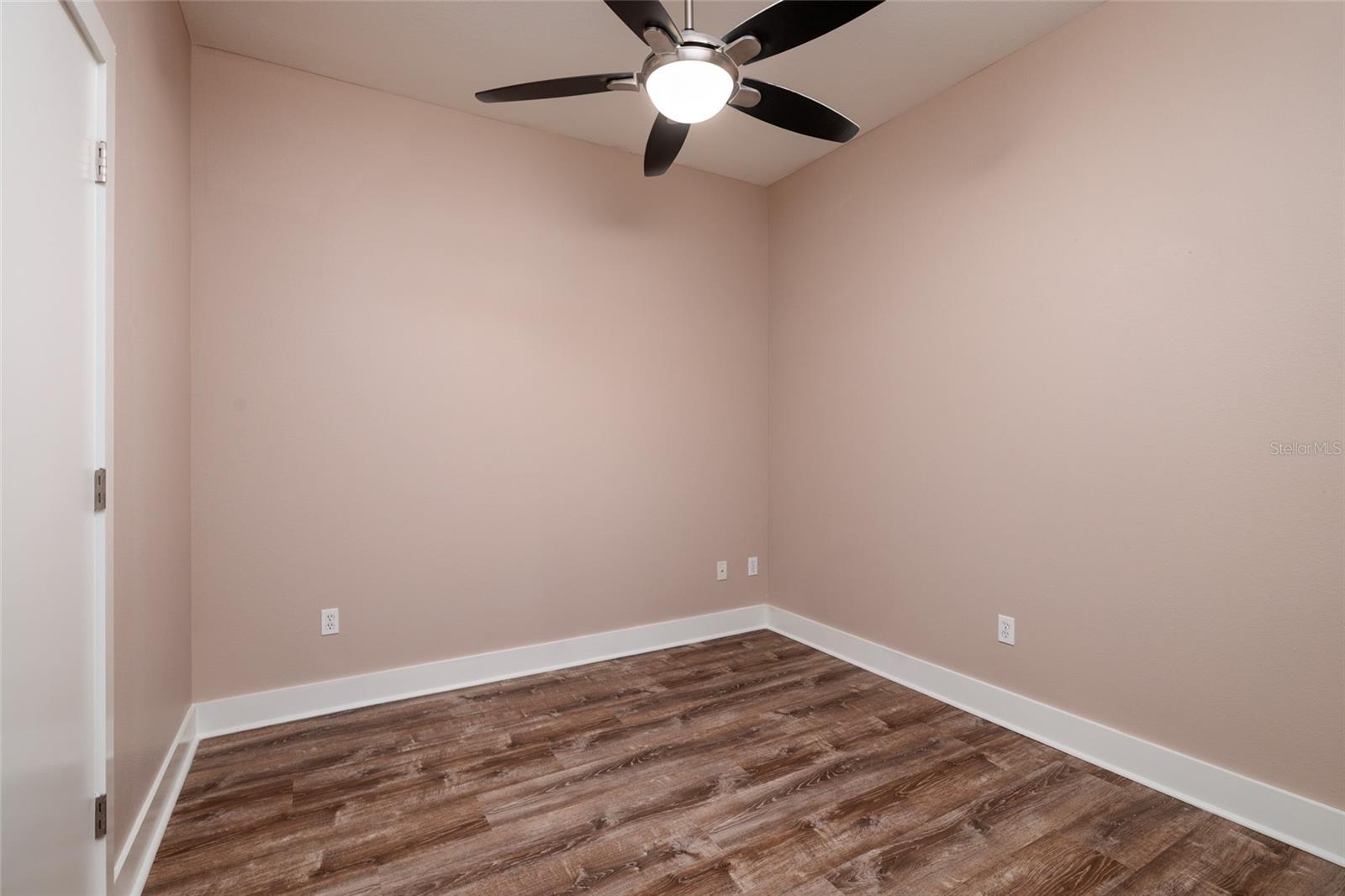 Image 18 of 35 For 1208 Kennedy Boulevard 416