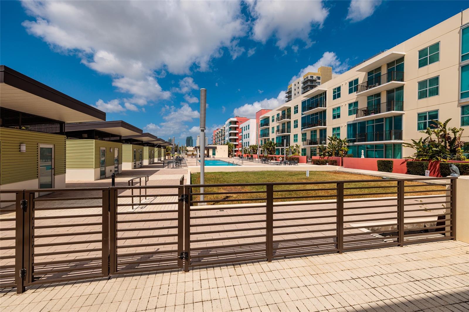 Image 19 of 35 For 1208 Kennedy Boulevard 416