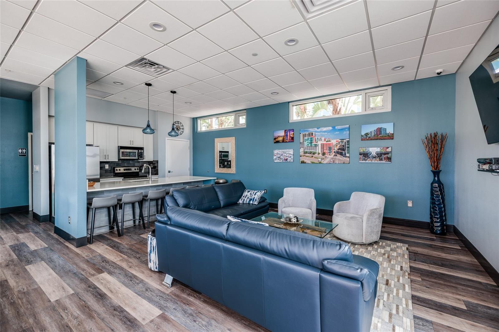 Image 27 of 35 For 1208 Kennedy Boulevard 416