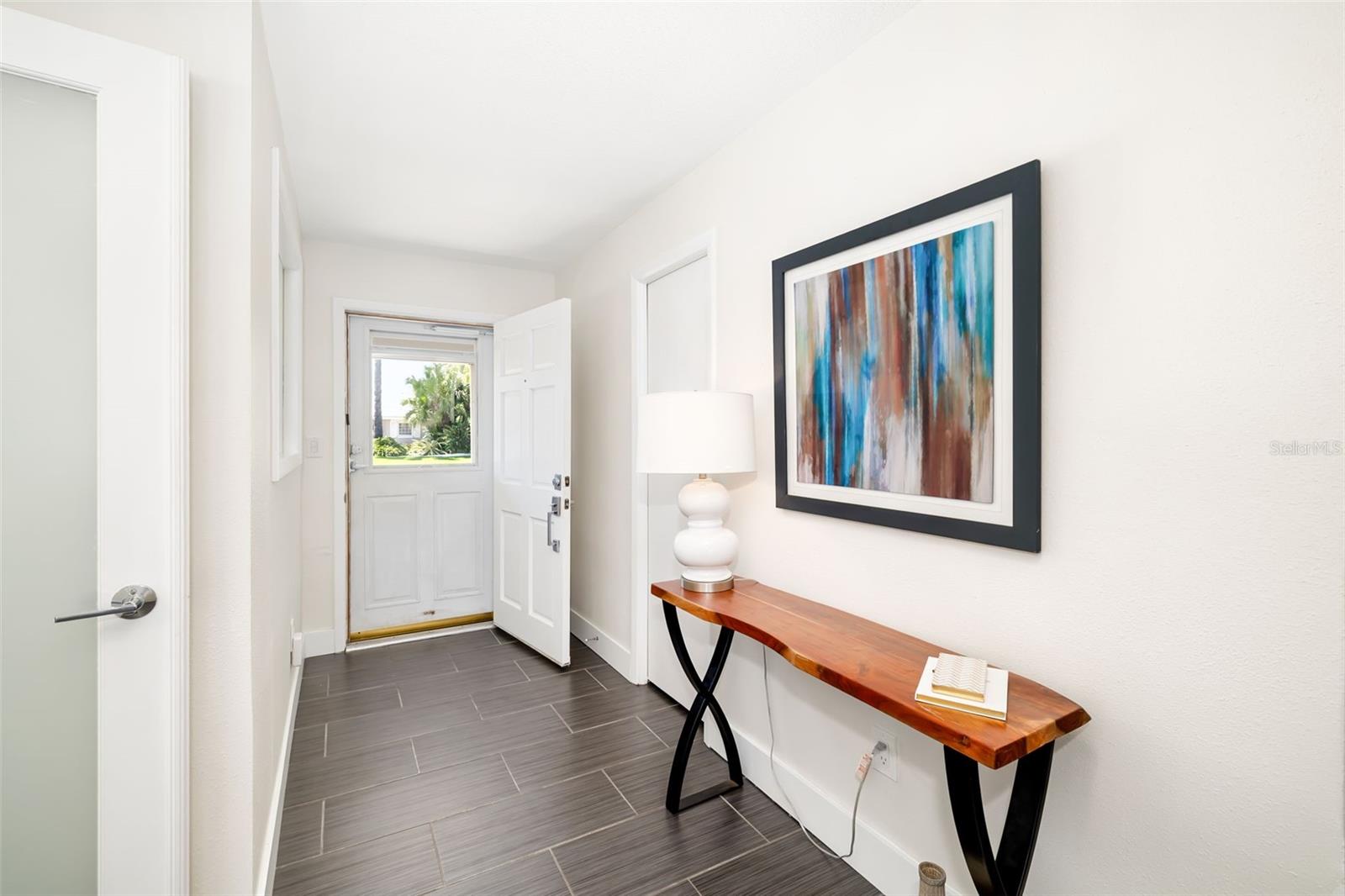 Image 13 of 58 For 4462 39th Street S