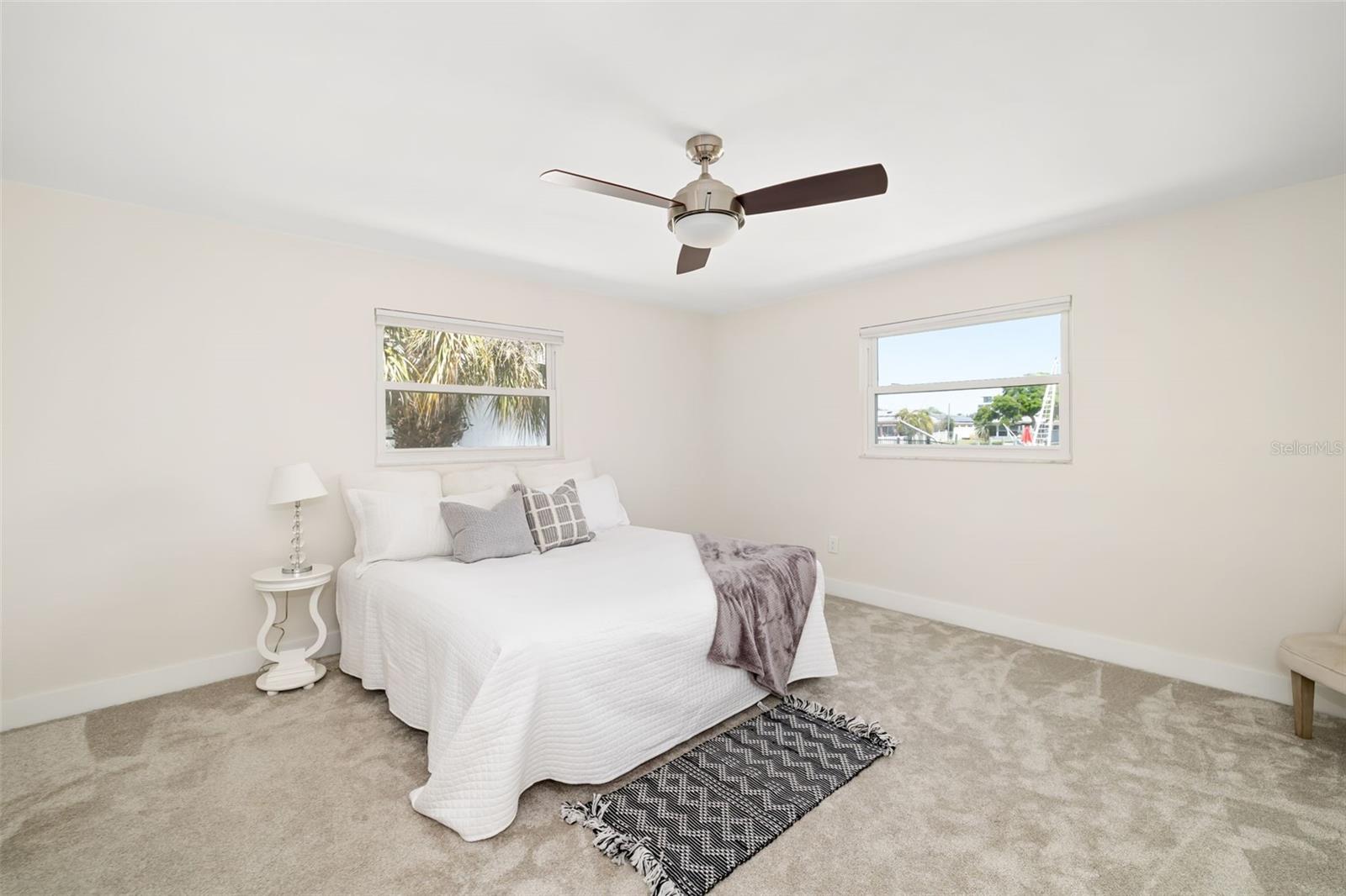 Image 32 of 58 For 4462 39th Street S