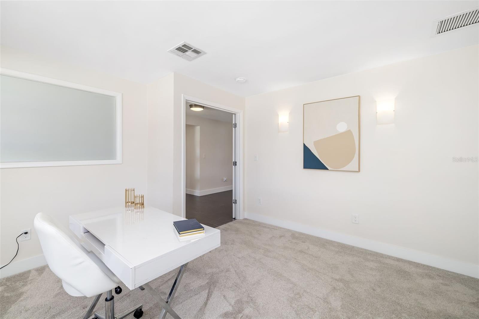 Image 35 of 58 For 4462 39th Street S