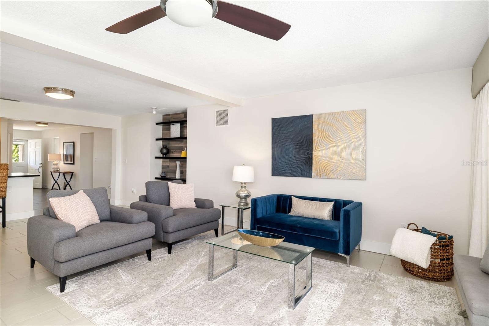 Image 5 of 58 For 4462 39th Street S