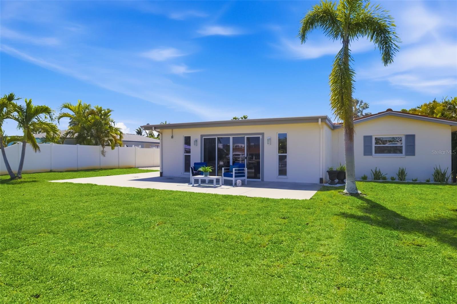 Image 52 of 58 For 4462 39th Street S