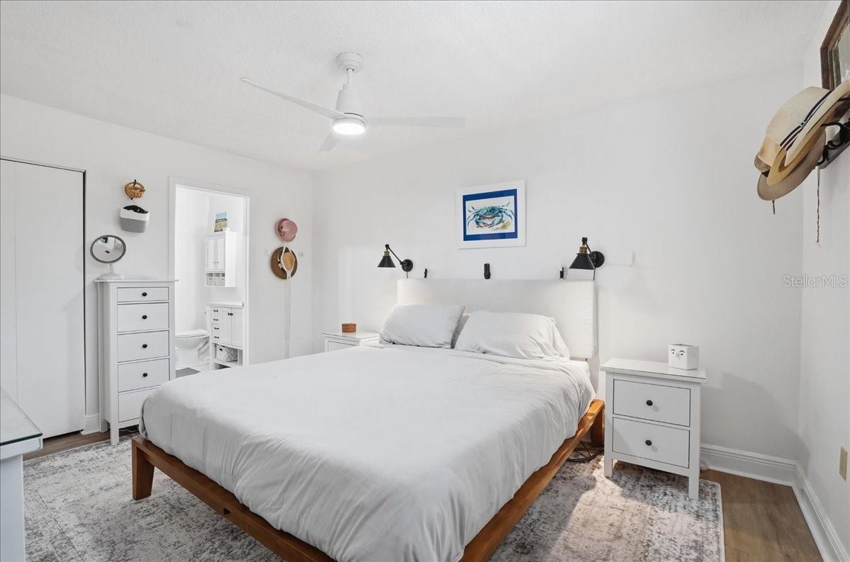 Image 6 of 43 For 4138 37th Street S 144