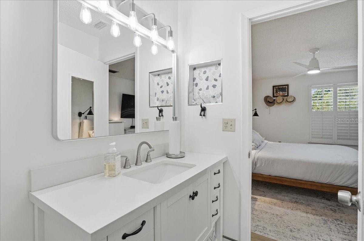 Image 7 of 43 For 4138 37th Street S 144