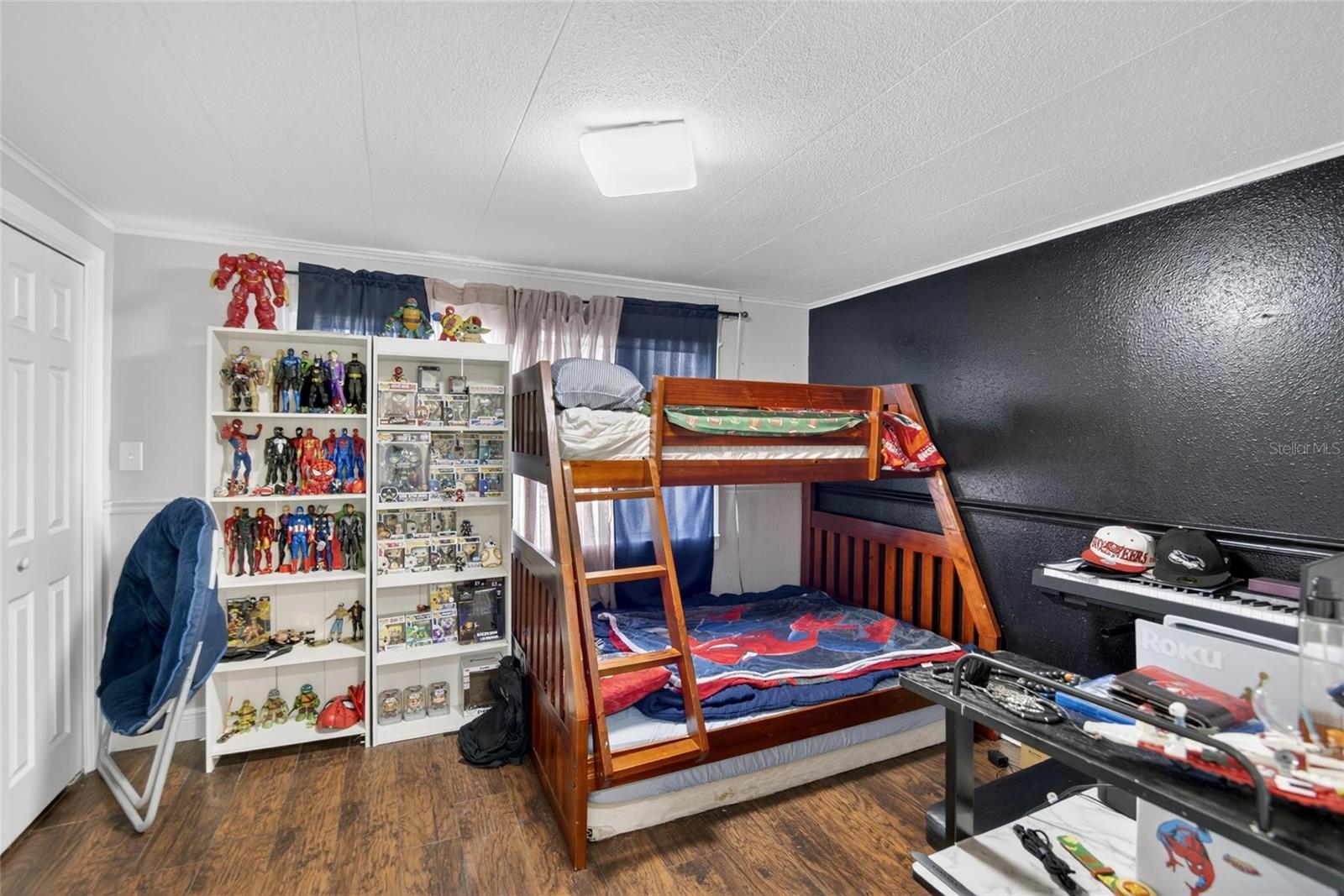 Image 16 of 37 For 918 Jere Circle