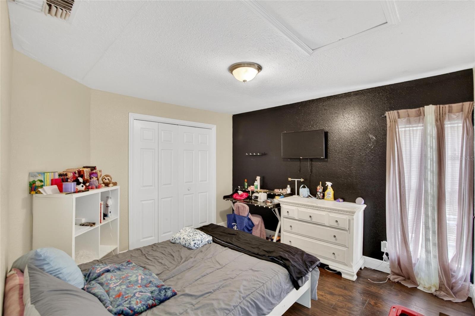 Image 22 of 37 For 918 Jere Circle