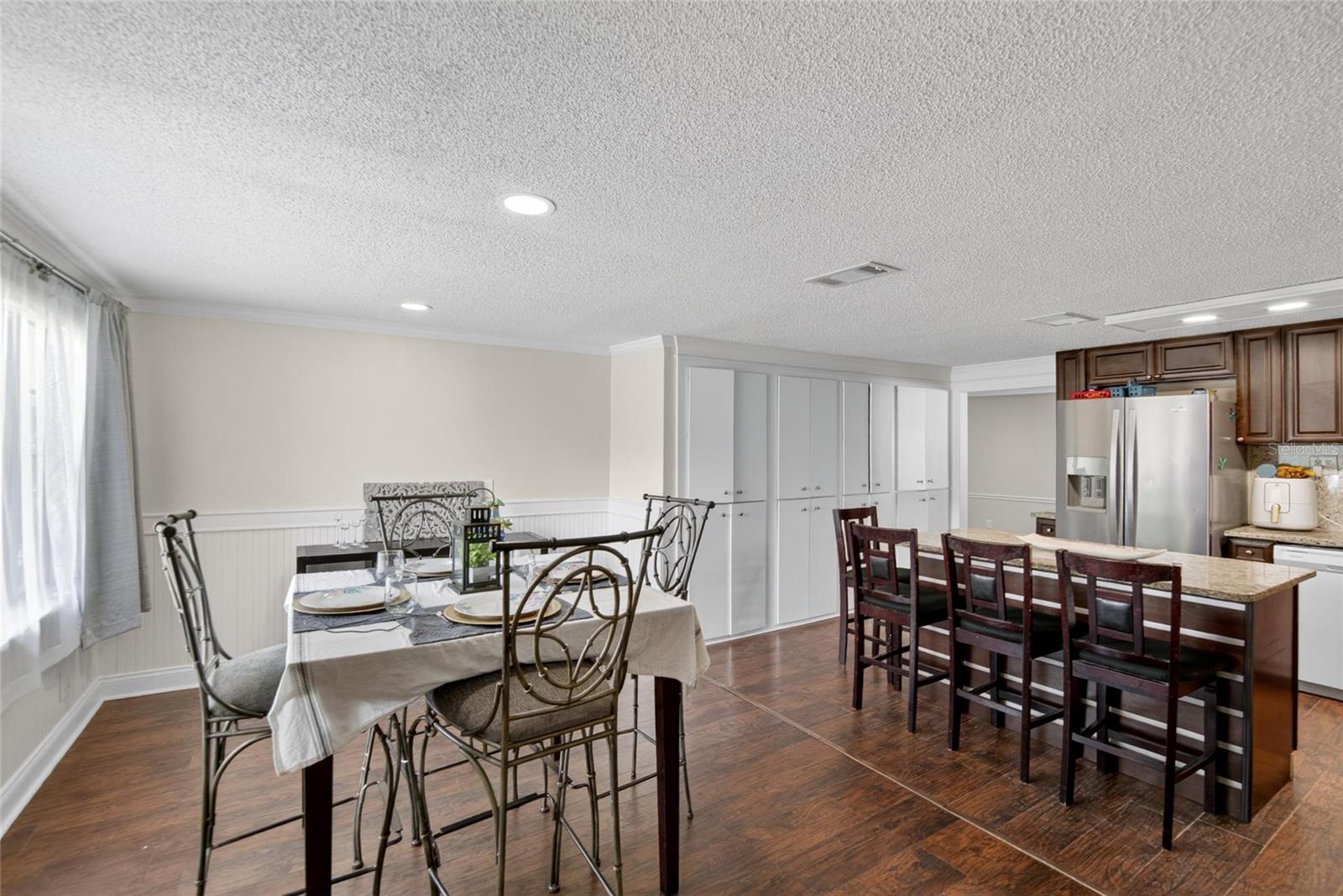 Image 5 of 37 For 918 Jere Circle