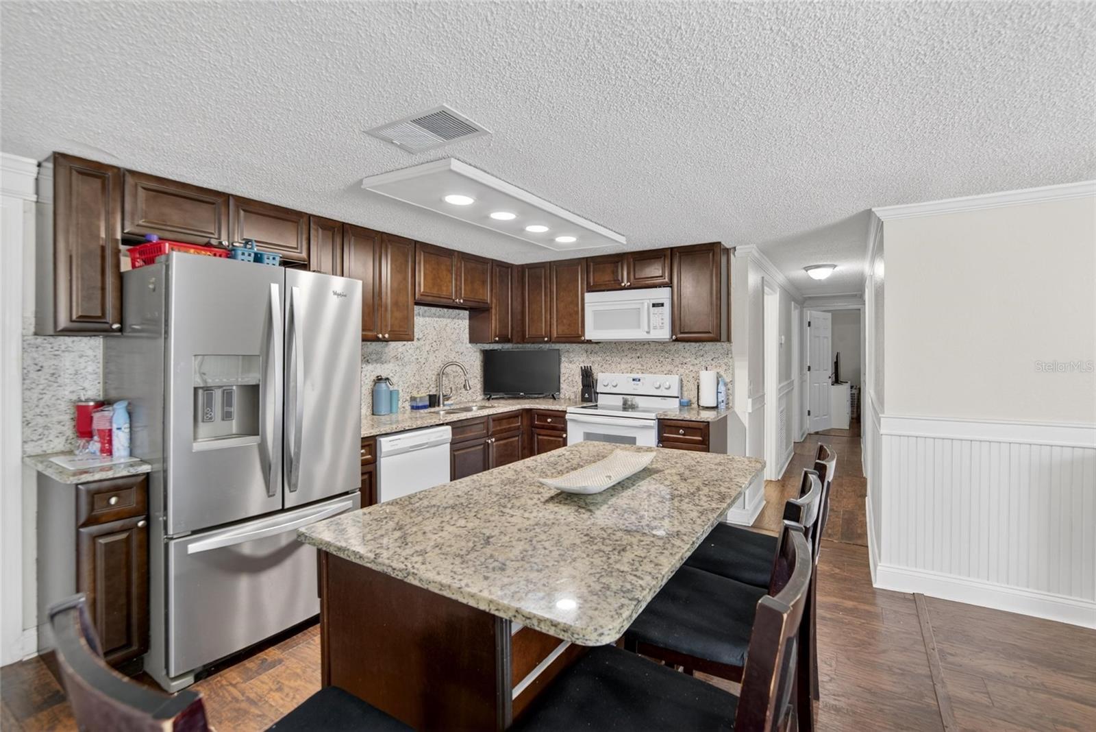 Image 9 of 37 For 918 Jere Circle