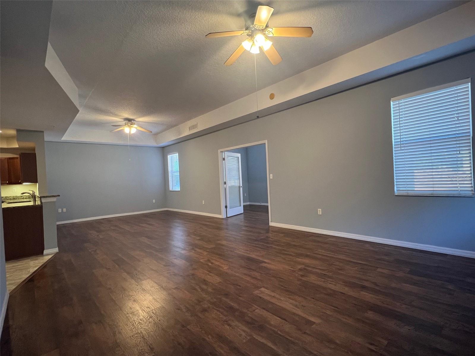 Image 21 of 44 For 642 Wells Court 201